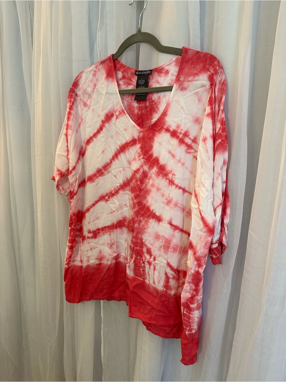 Chelsea & Theodore Diagonal Shibori Pattern Blouse